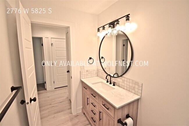 Building Photo - 2776 W 5825 S