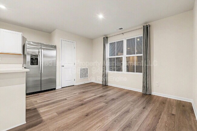 Building Photo - 1506 Gutter Br Dr