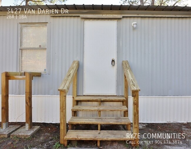Building Photo - 2 bed | 1 bath - Dunn Avenue Area
