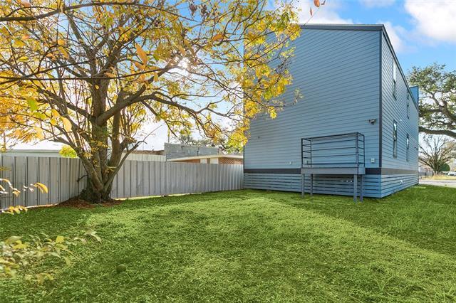 Building Photo - 5459-61 St Claude