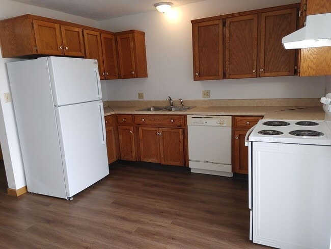 Building Photo - 3026 Mimosa St