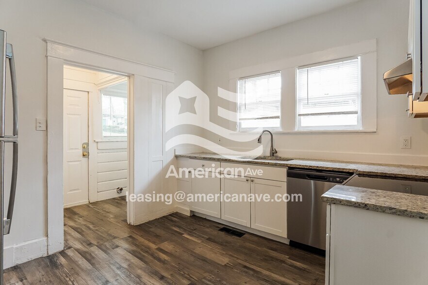 Building Photo - 1511 45th St Ensley