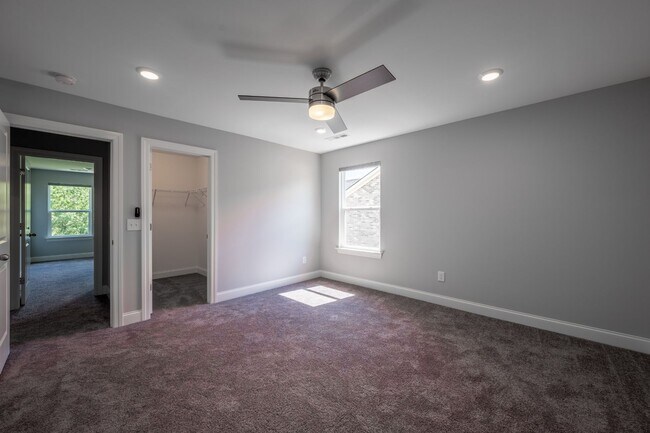 Building Photo - **LIKE NEW, EXECUTIVE HOME IN SOUGHT-AFTER LADD PARK NEIGHBORHOOD, FRANKLIN, TN**