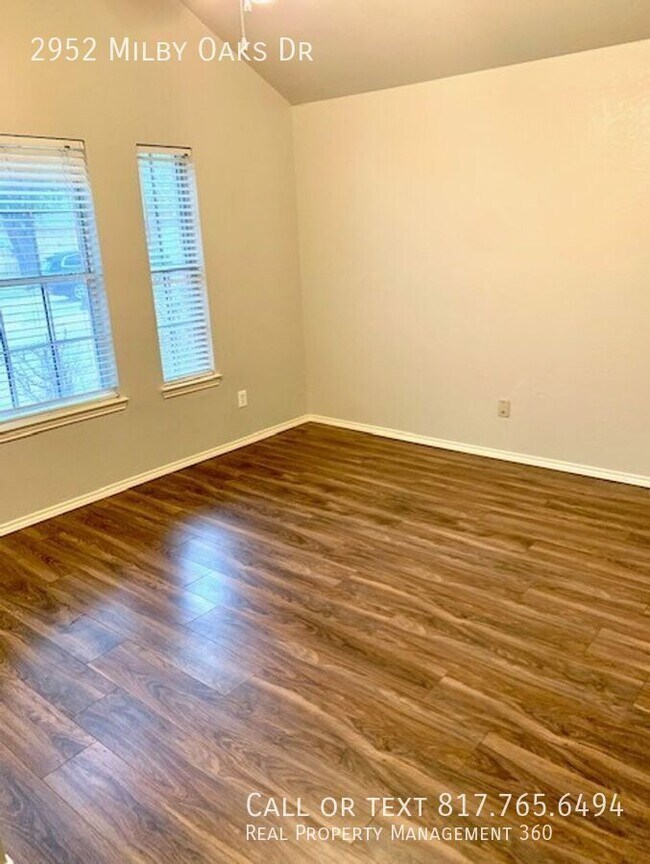 Building Photo - 2952 Milby Oaks Dr