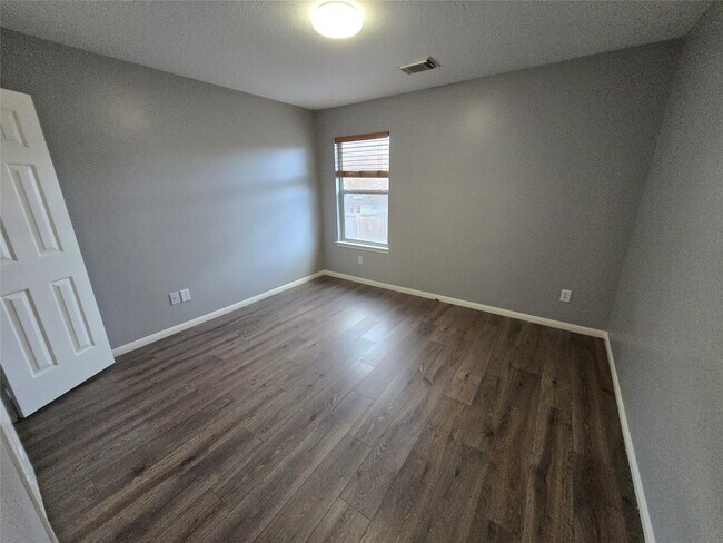 Building Photo - 5106 Prosperity Cir