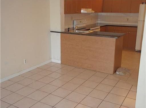 Building Photo - 11458 Royal Palm Blvd