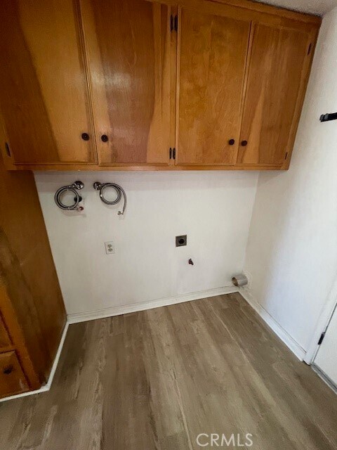 Building Photo - 876 W Whittier Ave