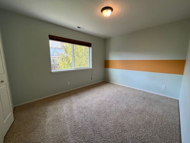 Building Photo - 3593 NW Lansbrook Terrace