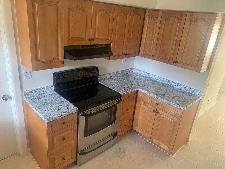 Kitchen - 2721 SW 8th St