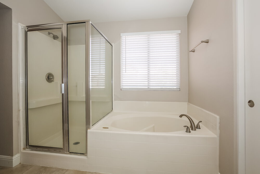Building Photo - 5443 Goldenroot Ct