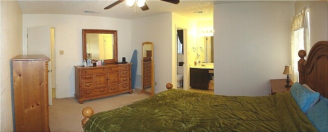 Building Photo - 412 Baumann Dr