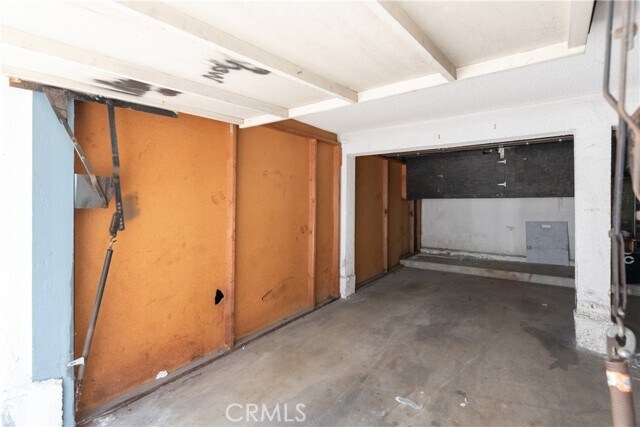 Building Photo - 2209 Carnegie Ln