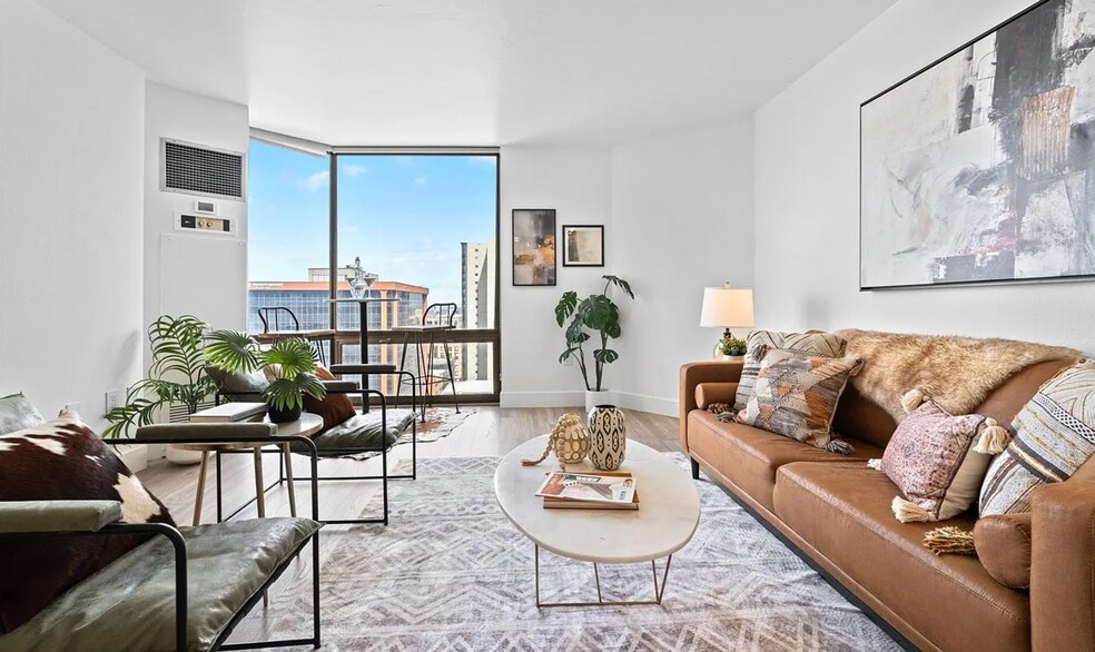 Primary Photo - 1625 Larimer St