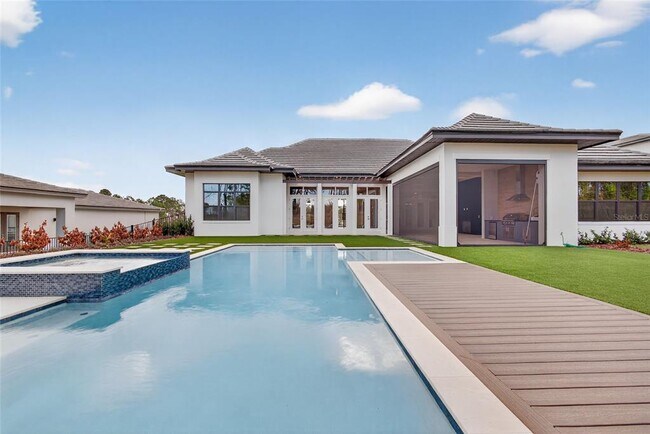 Building Photo - 16130 Pendio Dr