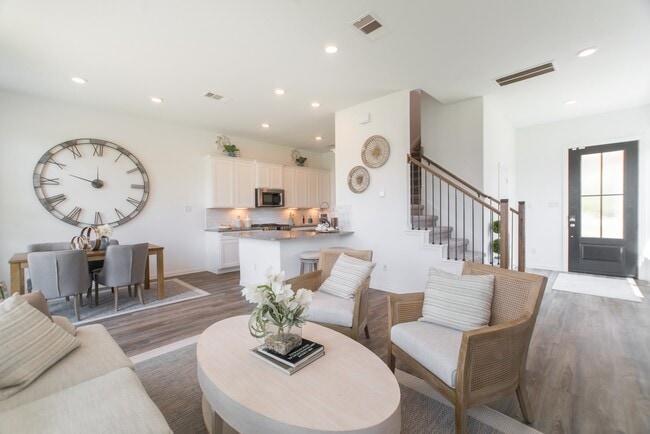 Building Photo - 442 Lake Day Dr