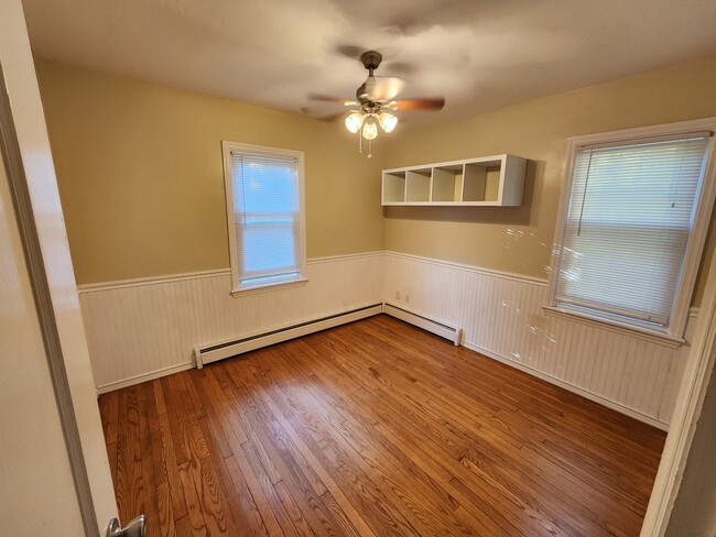 Building Photo - 203 Consaul Rd