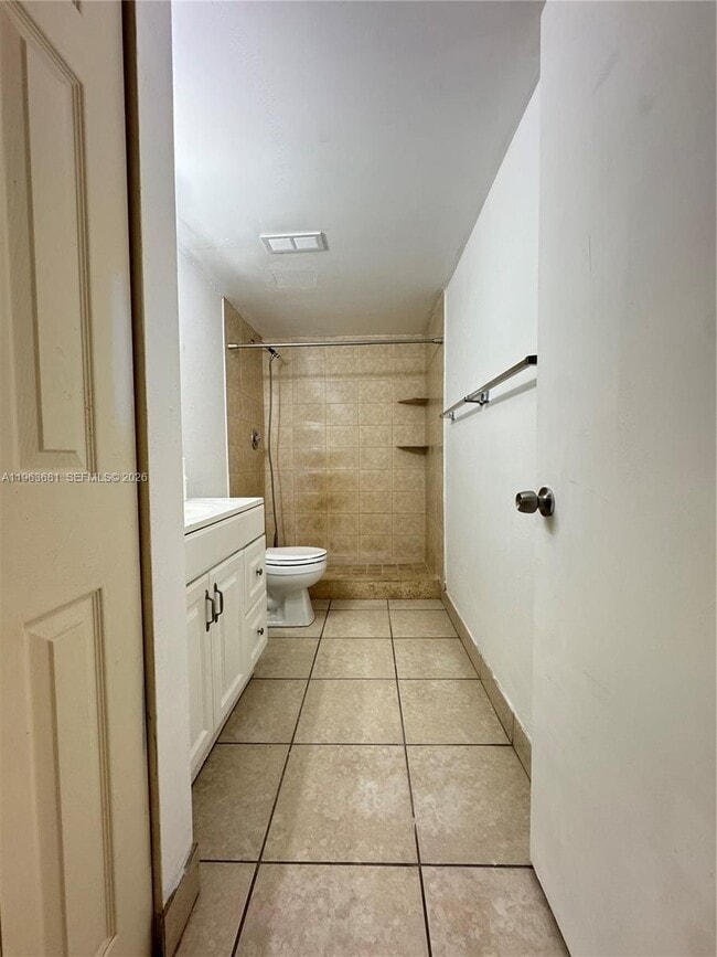 Building Photo - 8888 SW 131st Ct