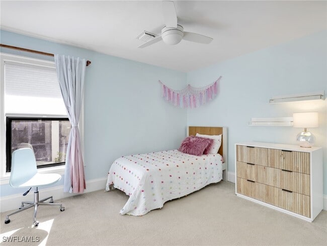 Building Photo - 188 Columbus Way