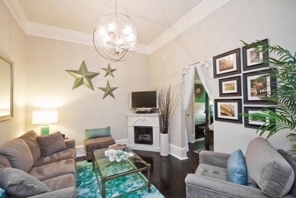 Building Photo - Fully Furnished Condo on Abercorn St.