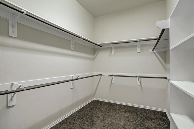 Building Photo - 26607 Grey Sparrow Dr