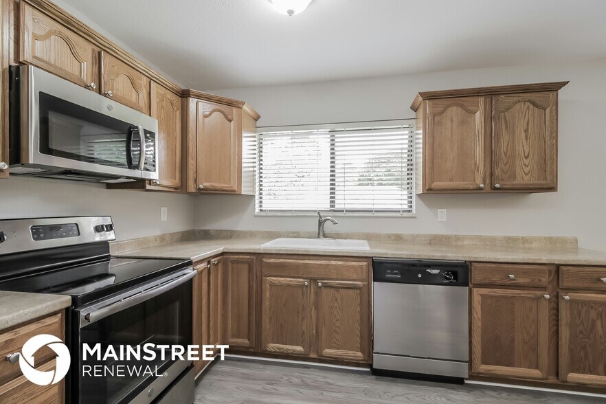 Building Photo - 1251 Whitehurst Rd SW