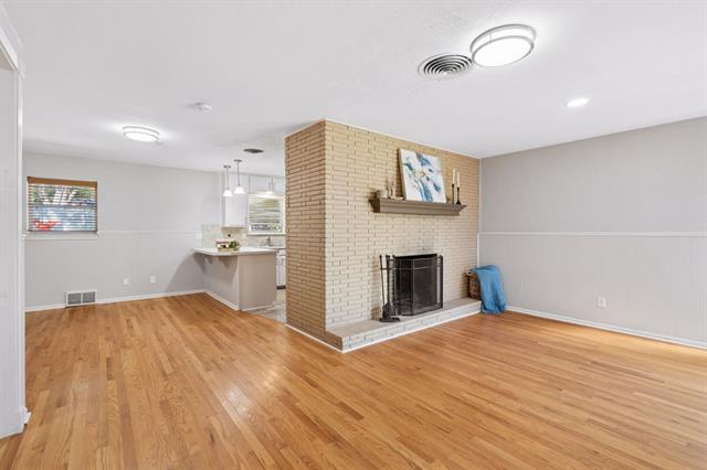 Building Photo - 3605 Jeanette Dr