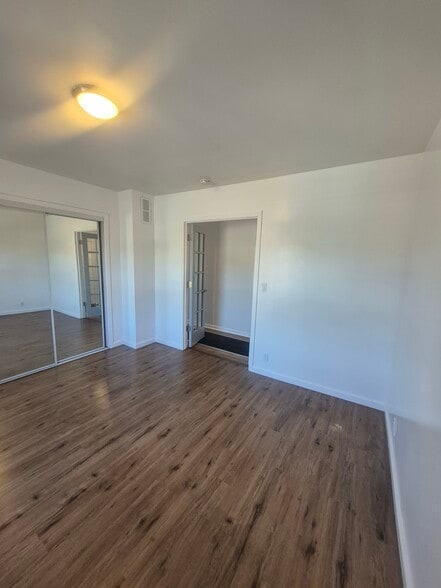 Building Photo - 1428 78th Ave