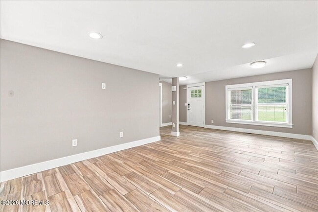 Building Photo - 2978 Shafto Rd