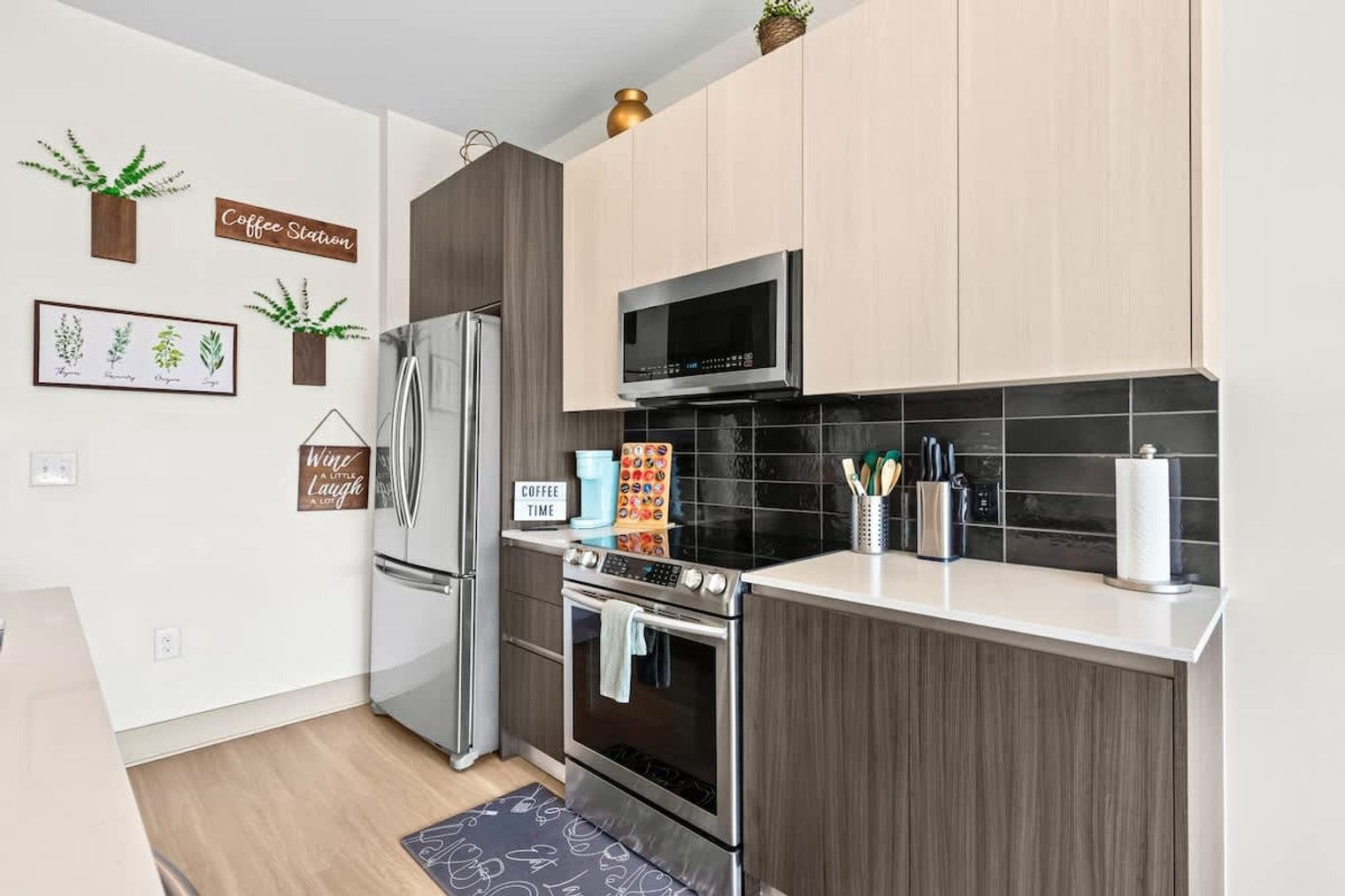 Building Photo - 1055 Brady Ave NW