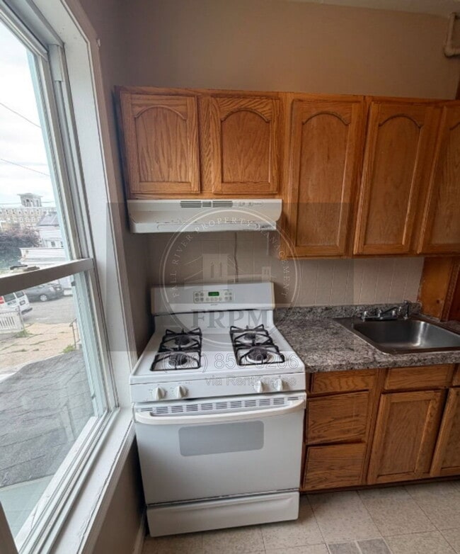 Building Photo - 119-121-121 Tremont St