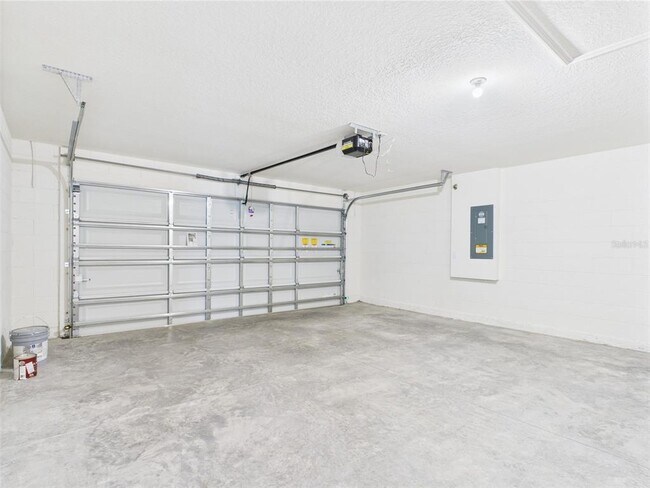 Building Photo - 4742 SW 88th St