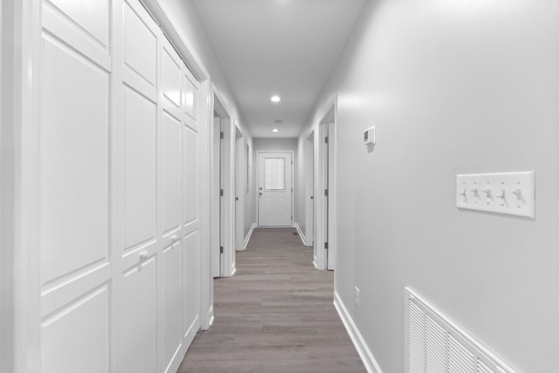 Building Photo - 2410 Poplar St