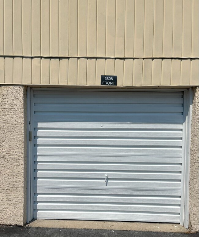 Garage - 3808 Charbonnett Ct
