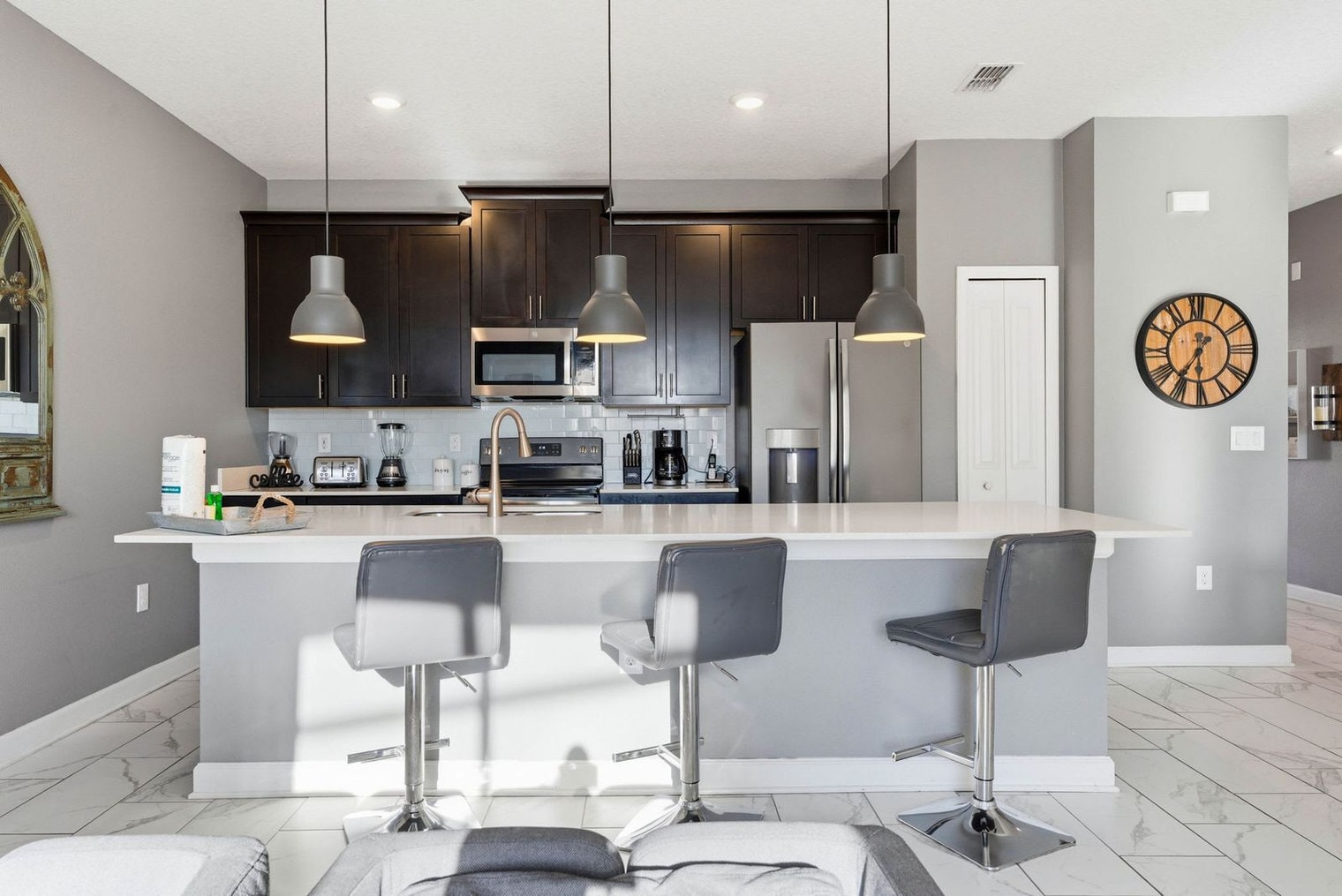 Building Photo - 8924 Stinger Dr