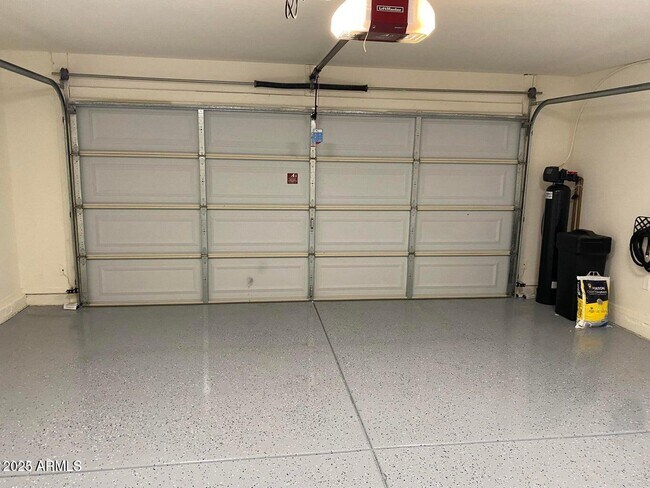 Building Photo - 18208 W La Mirada Dr