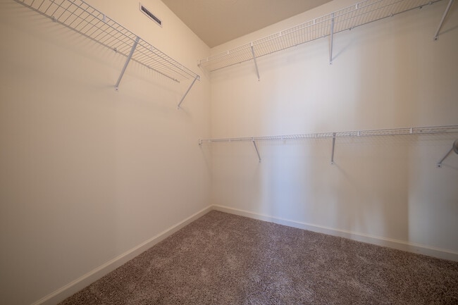 Building Photo - 5885 156th St W