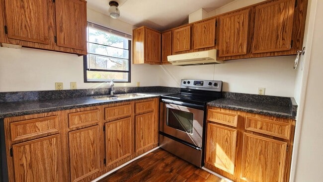 Building Photo - 1309 13th St