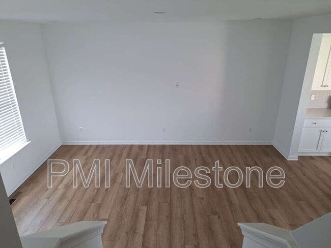 Building Photo - 408 Slick Terrace