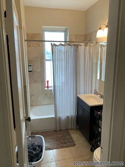 Building Photo - 1197 Commonwealth Ave