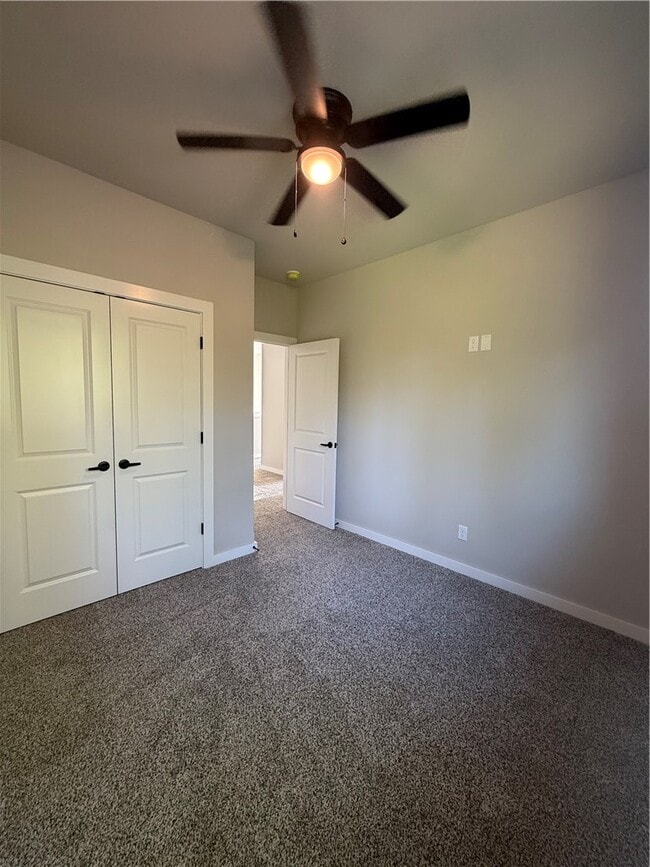 Building Photo - 54 Rountree Dr