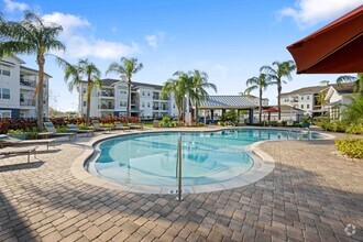 Building Photo - Skye at Hunter's Creek