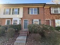 Building Photo - 5230 King's Wood Ln