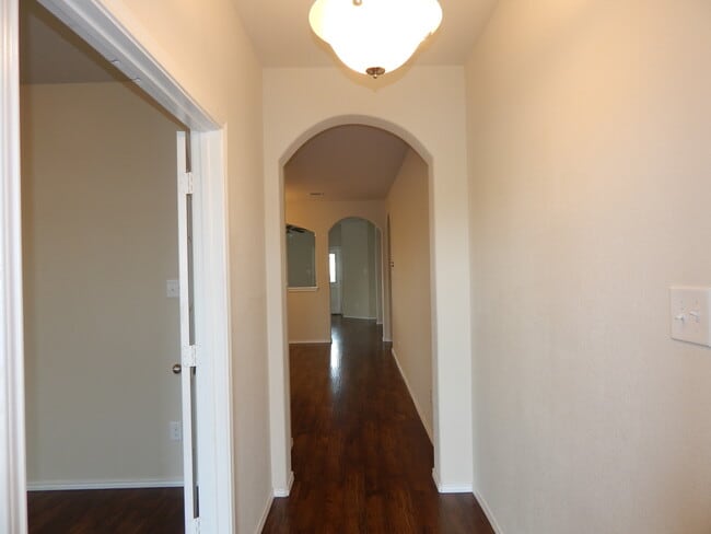 Building Photo - 9604 Glynhill Ct