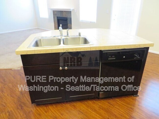 Building Photo - 1917 201st St E