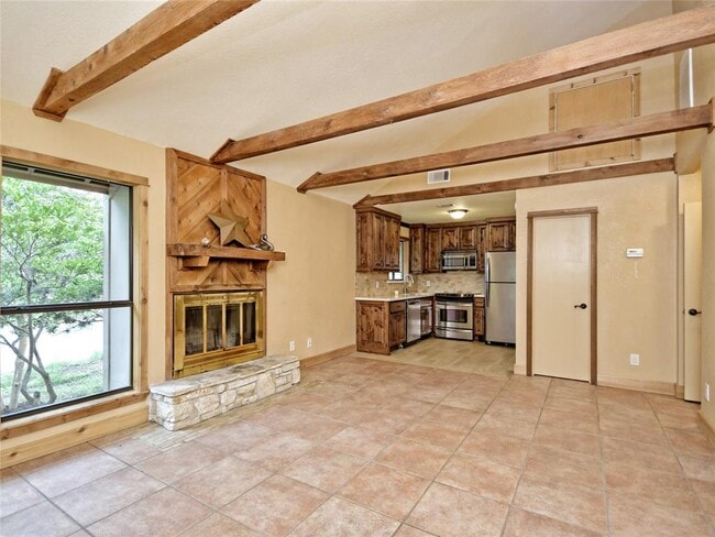 Building Photo - 154 Woodcreek Dr