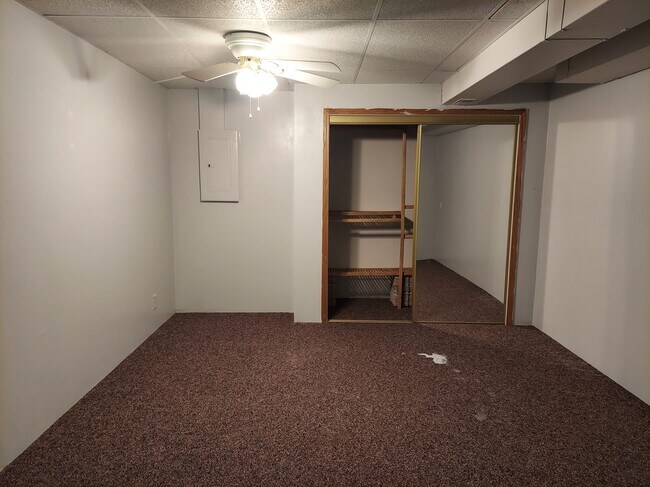 Building Photo - 17315 Pine Cir