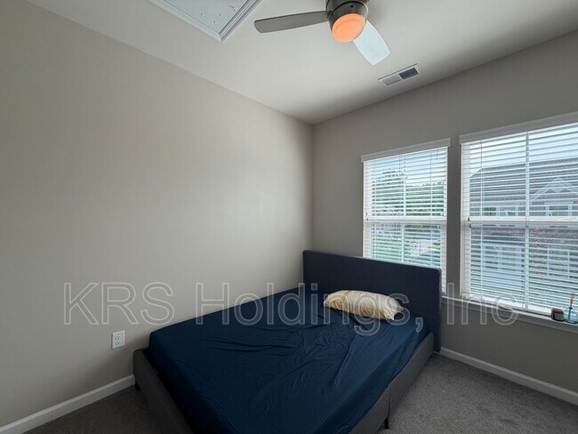 Building Photo - 308 Covington Dr