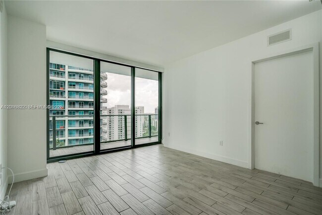 Building Photo - 1300 S Miami Ave