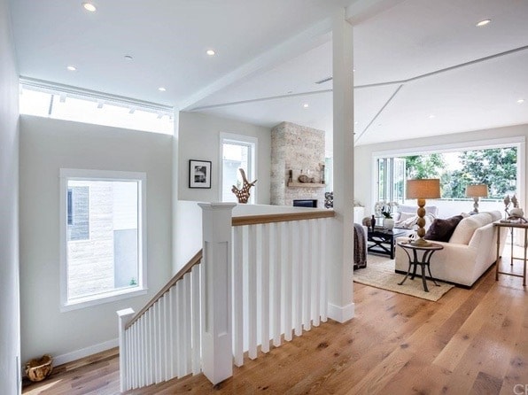 Living Room - 506 25th St