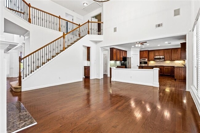 Building Photo - 3062 Eastbrook Terrace